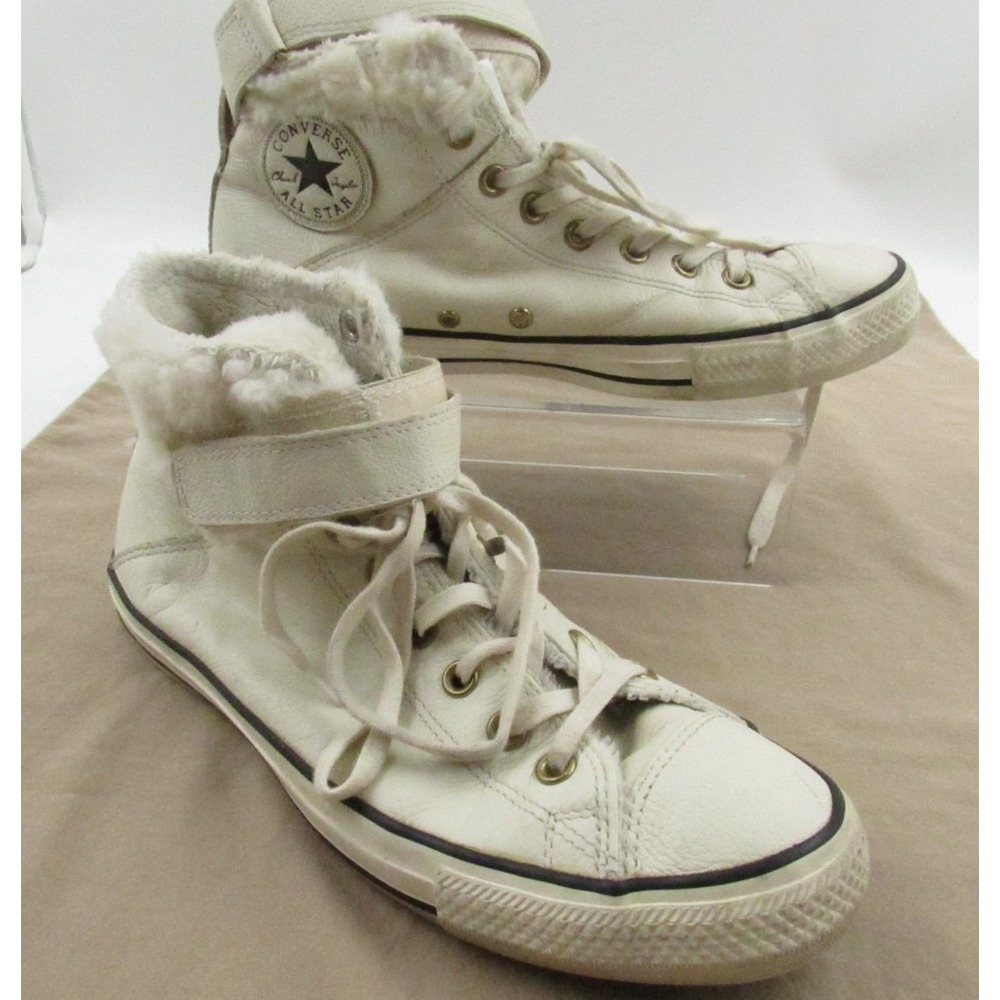 Converse All Star Chuck Taylor Women's US 10 White Leather Faux Fur High Top